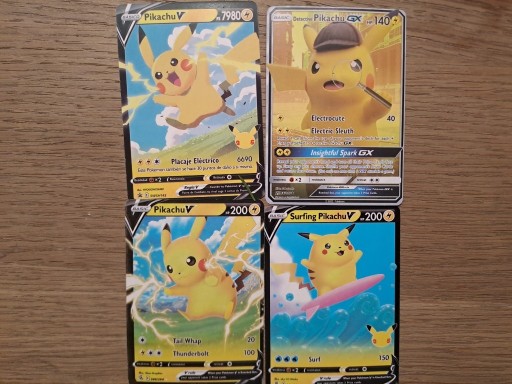 Zdjęcie oferty: Zestaw kart Pikachu - Pokemon gra karciana