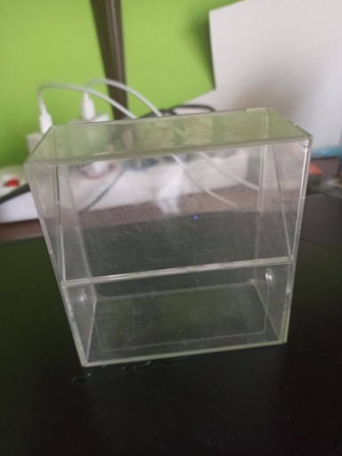 Zdjęcie oferty: Pudełko na dyskietki przeźroczyste plastikowe