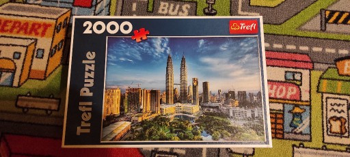 Zdjęcie oferty: Trefl Puzzle 2000 elementów DOHA Nowe 
