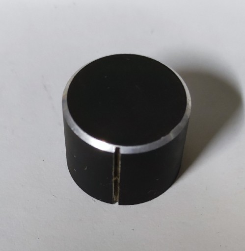 Zdjęcie oferty: Pokrętło gałka mała do amplitunera ZRK M9100/9115