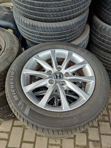 Zdjęcie oferty: Felgi wraz z oponami Honda 16" 5*114,3