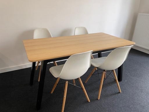 Zdjęcie oferty: Stół do jadalni IKEA