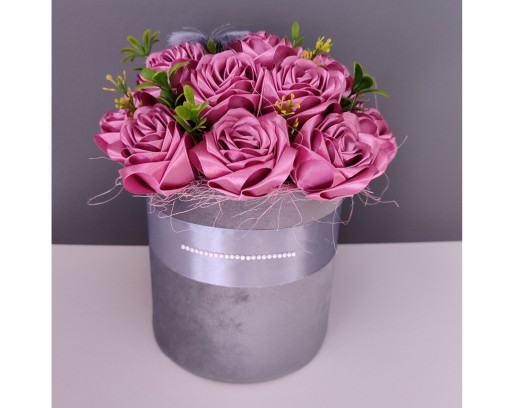 Zdjęcie oferty: Welurowy Flower box Kwiaty w Pudełku Handmade