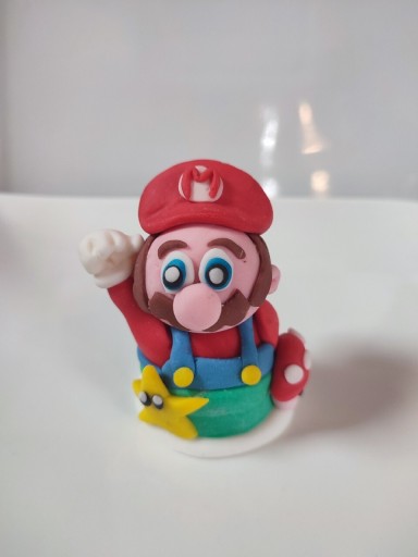 Zdjęcie oferty: Figurka na tort Gra Mario 