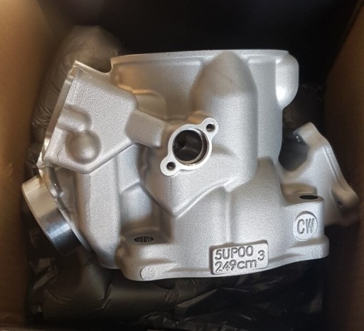 Zdjęcie oferty: CYLINDER   YAMAHA YZ 250  5UP 99-23  