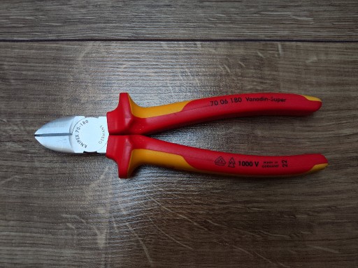 Zdjęcie oferty: Knipex 70 06 180 szczypce tnące boczne VDE