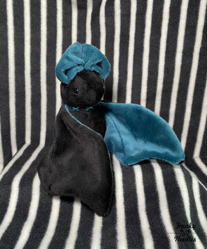 Zdjęcie oferty: Ręcznie szyte pluszowe nietoperze - Baby bat 