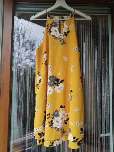 Zdjęcie oferty: Sukienka na lato w kwiaty rozmiar 38 M Only