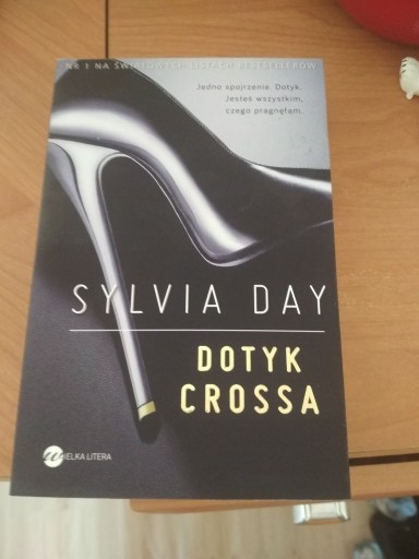 Zdjęcie oferty: Dotyk Crossa Sylvia Day