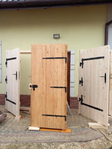 Zdjęcie oferty: Drzwi drewniane gospodarcze piwnica cena kwiecień