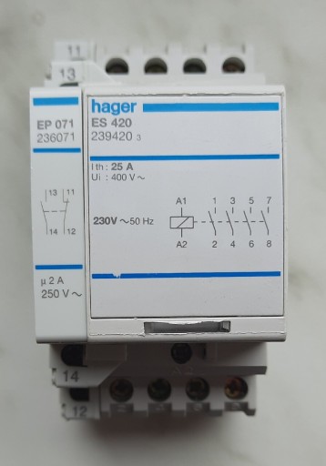 Zdjęcie oferty: STYCZNIK HAGER ES 420 25A 400V + STYK EP 071 nowy