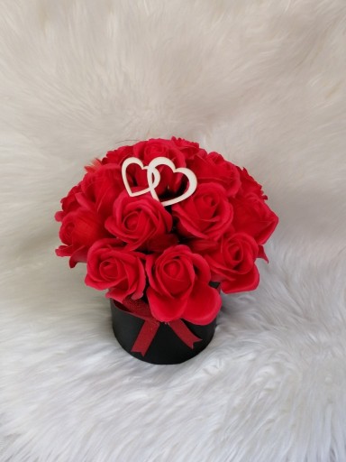 Zdjęcie oferty: Bukiet mydlane róże/flowerbox walentynki serce