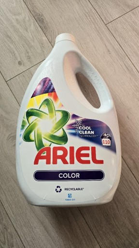 Zdjęcie oferty: Ariel płyn żel do prania 5,5l wysoka jakość! 