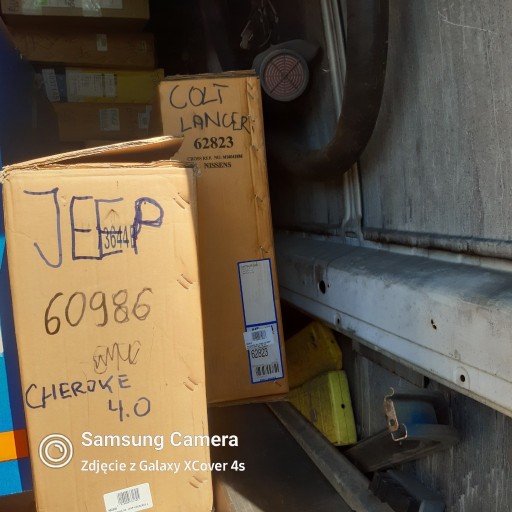 Zdjęcie oferty: Chłodnica Jeep Cherokee XJ 88> 4,0 COMANCHE nowa