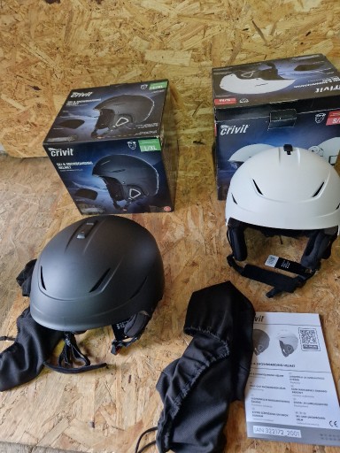 Zdjęcie oferty: Kask narciarski snowboardowy Crivit biały czarny 