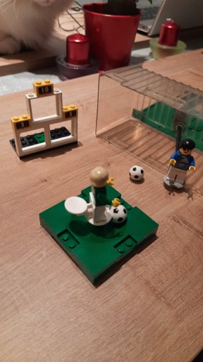 Zdjęcie oferty: Lego bramkarz i strzelec zestaw przenośny 