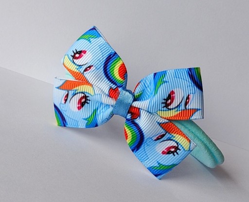 Zdjęcie oferty: Opaska do włosów głowę roczek urodziny kokardka kokarda Pony Rainbowdash