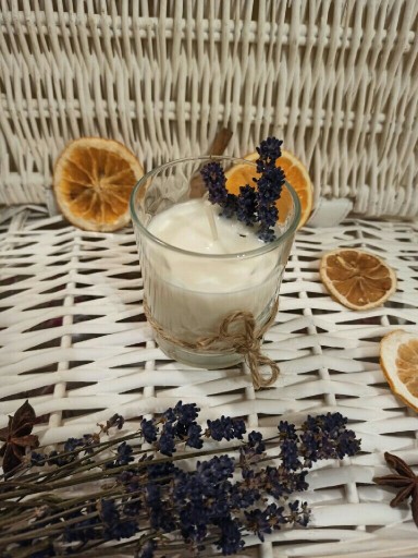 Zdjęcie oferty: Świeca sojowa 240 ml