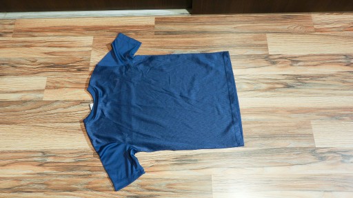 Zdjęcie oferty: Koszulka T-SHIRT 10-12 lat NIKE DRI-FIT 137-147cm 