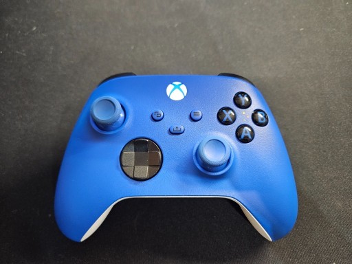 Zdjęcie oferty: Kontroler Xbox 1914, analogi TMR, niebieski