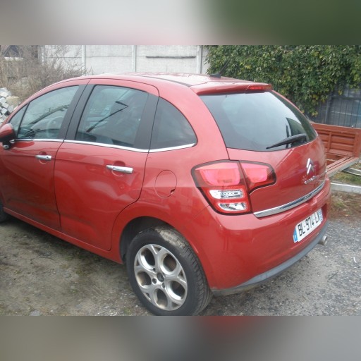 Zdjęcie oferty: CITROEN C3 II Tył kpl EKQD