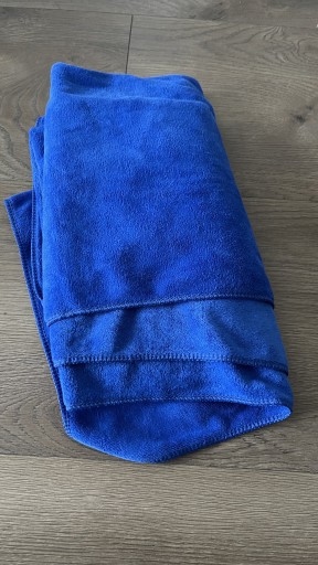 Zdjęcie oferty: Ręcznik do samochodu z mikrofibry 155cm x 56cm