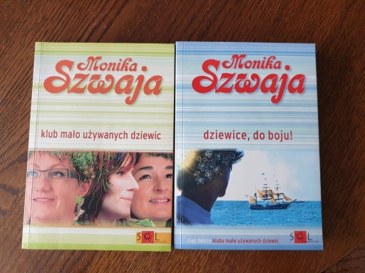 Zdjęcie oferty: Monika Szwaja - Klub mało używanych dziewic 2 tomy