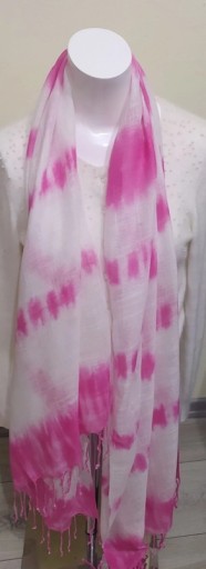 Zdjęcie oferty: Markowy biało różowy duży szal 180 x 68cm.