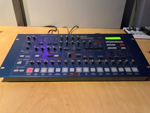 Zdjęcie oferty: Syntezator KORG MS 2000R 