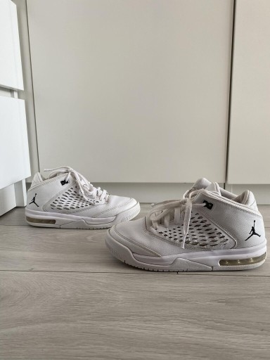 Zdjęcie oferty: Buty Nike Jordan rozm. 38