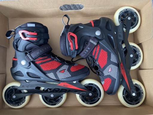 Zdjęcie oferty: Rolki Rollerblade Macroblade 110 3WD r. 42.5