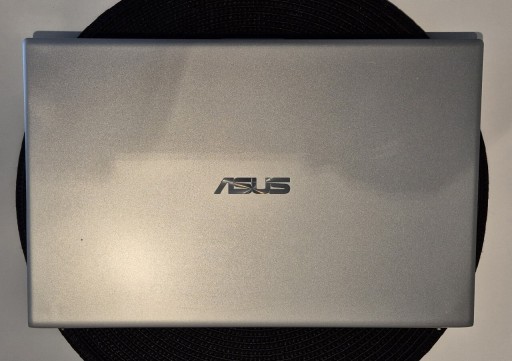 Zdjęcie oferty: Asus Vivobook 15 X512D Ryzen 5 512GB 8GB RAM