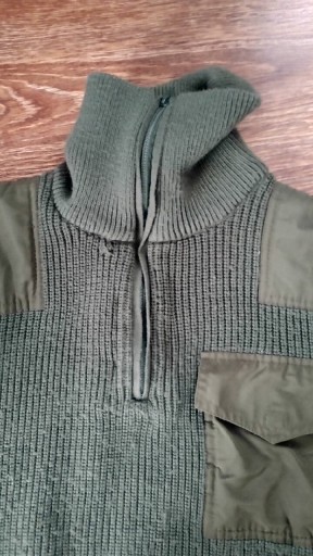 Zdjęcie oferty: Sweter wojskowy Belgia oliwkowy 
