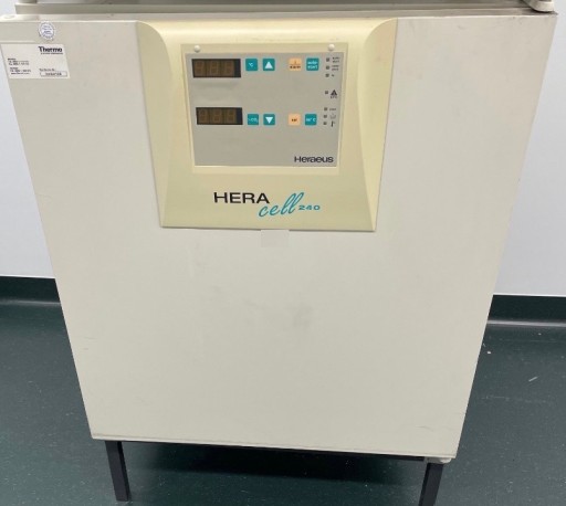 Zdjęcie oferty: Heraeus heracell 240 inkubator co2 Cieplarka co2