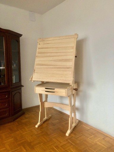 Zdjęcie oferty: Sztaluga rysownica - stolik dla artysty.