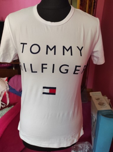 Zdjęcie oferty: Koszulka damska Tommy rozmiar L