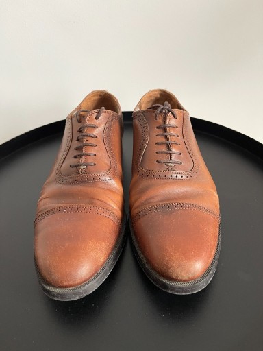 Zdjęcie oferty: Skórzane obuwie męskie eleganckie rozmiar 41 