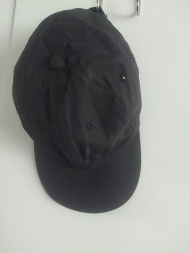 Zdjęcie oferty: H&M czapka z daszkiem 56-62 one size czarna
