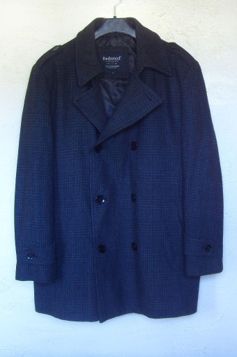 Zdjęcie oferty: Męski elegancki płaszcz typ dyp roz XL fir Redwood