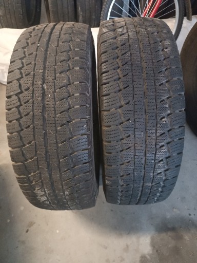 Zdjęcie oferty: Opony zimowe Continental Vanco Winter 225/70R/15C 