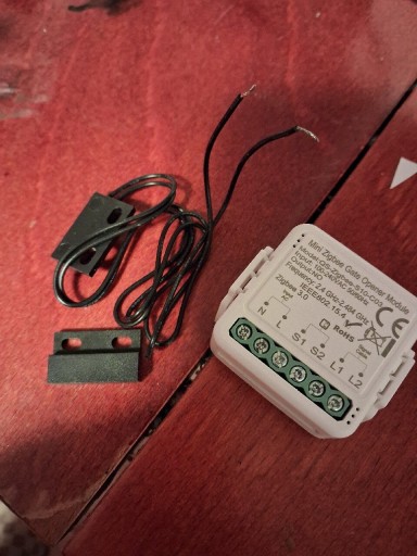 Zdjęcie oferty: Sterownik bramy garażowej Zigbee z czujnikiem