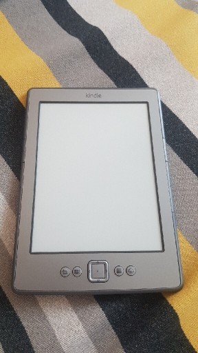 Zdjęcie oferty: Angielski Amazon Kindle model D01100