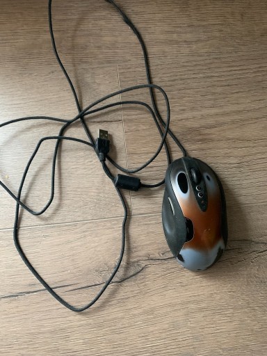 Zdjęcie oferty: Gamingowa mysz logitech