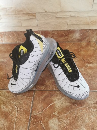 Zdjęcie oferty: Nike Mx-720-818 CI3871-100