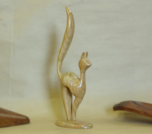Zdjęcie oferty: Rzeźba drewniana  wyjątkowa figura kota z drewna