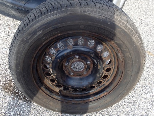 Zdjęcie oferty: Opel Koło 15" 5x110 + goodyear 195/65/15