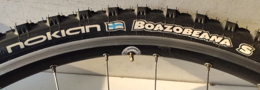 Zdjęcie oferty: Opona MTB retro przednia Nokian Bazobeana 26x2.1.