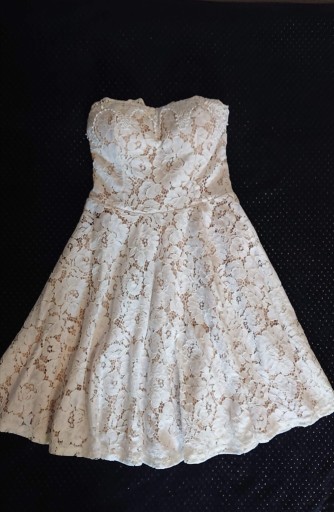 Zdjęcie oferty: Sukienka koronkowa biała 