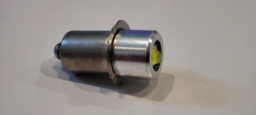 Zdjęcie oferty: Żarówka zamiennik MAGLITE P13.5S od 3V do 6V LED 3W 6500k mocna jasna 
