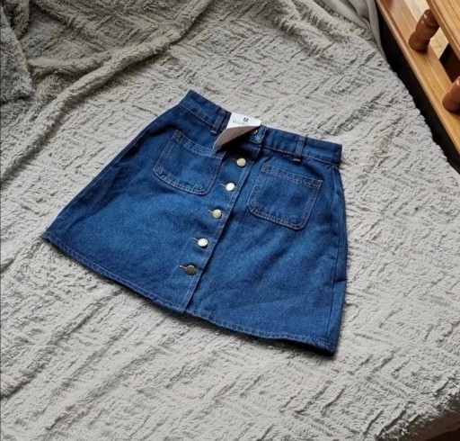 Zdjęcie oferty: Spódnica jeansowa guziki mini y2k goth alternative